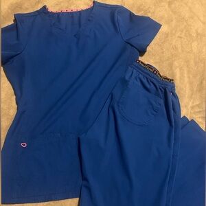 Heart Soul scrub set. Royal blue color. Size small top/small petite pant.